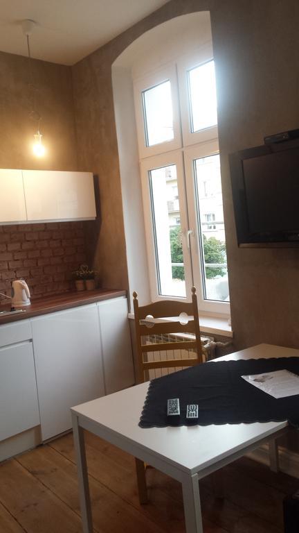Loft Rooms - Centrum - Bezplatny Parking Элк Номер фото